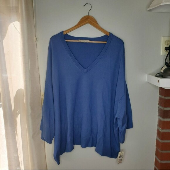 Michael Kors blue v-neck cadet sleeve Sweater size OS (one size) - Picture 1 of 8